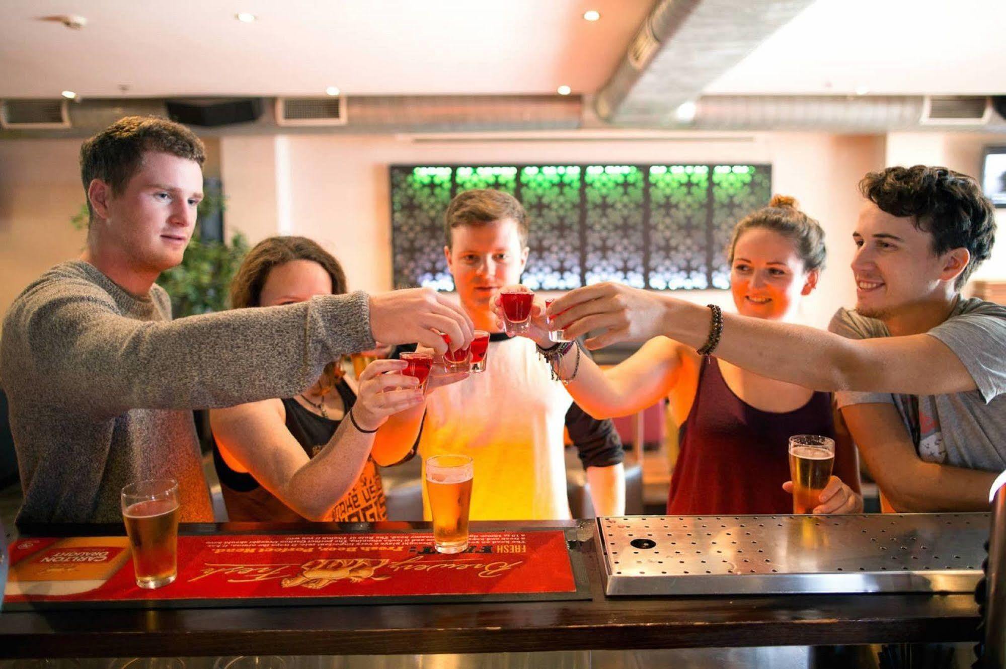 Hostel Nomads Melbourne Backpackers Zewnętrze zdjęcie